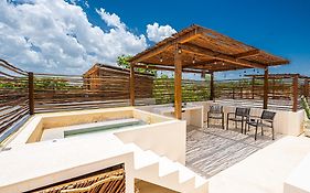 Tulum Jungle Villas - Villa Afterlife